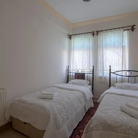 Hostel Kamelya Cave (adults Only)