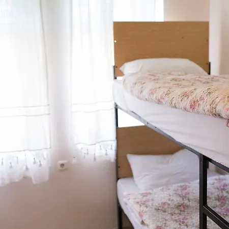 Kamelya Cave (adults Only) Hostel *