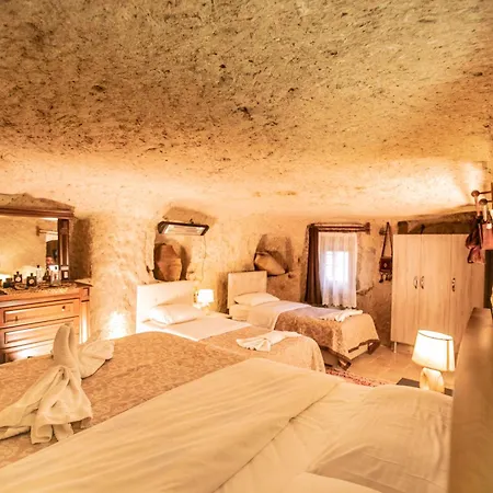 Kamelya Cave (adults Only) Hostel *